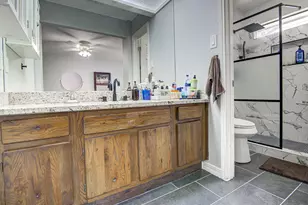 2801 Norfolk Dr, Austin, TX 78745 - Photo 9