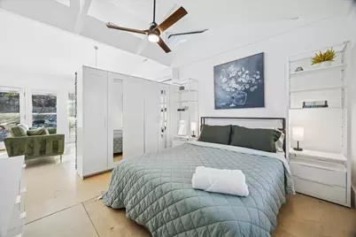 213 Lessin Lane, Austin, TX 78704 - Photo 13