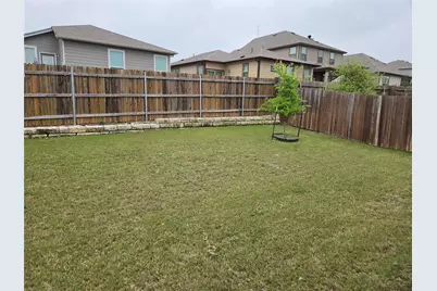 313 Los Cobos Lane, Georgetown, TX 78626 - Photo 17