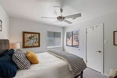 5601 Barker Ridge Drive, Austin, TX 78759 - Photo 17