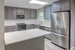 1311 Westmoor Dr, Austin, TX 78723 - Photo 11