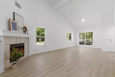 1801 Brentwood Drive, Leander, TX 78641 - Photo 9