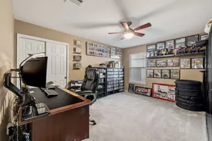 102 Camellia Dr, Hutto, TX 78634 - Photo 27