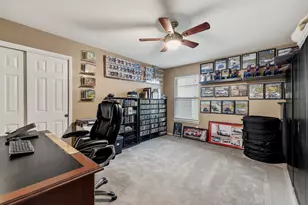 102 Camellia Dr, Hutto, TX 78634 - Photo 23