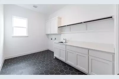 6808 Liberty Grotto Court, Lago Vista, TX 78645 - Photo 13