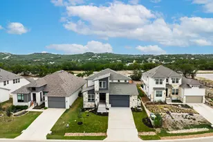 6808 Liberty Grotto Ct, Lago Vista, TX 78645 - Photo 3