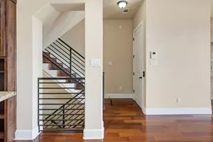 6533 E Hill Dr, Austin, TX 78731 - Photo 29
