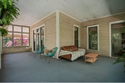 124 N Hamilton Street, Gonzales, TX 78629 - Photo 25