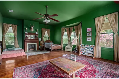 124 N Hamilton Street, Gonzales, TX 78629 - Photo 19