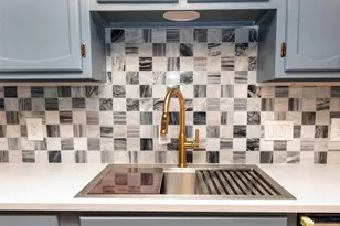 7203 Coronado Cir, Austin, TX 78752 - Photo 5