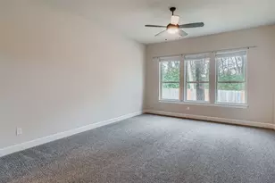 233 Arapaho Dr, Kyle, TX 78640 - Photo 17