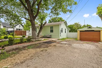 718 Kimbro Street, Taylor, TX 76574 - Photo 3