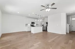7416 Sparkling Light Dr, Del Valle, TX 78617 - Photo 7