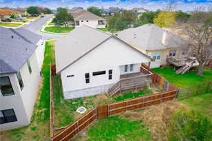 93 Primrose Ln, Marble Falls, TX 78654 - Photo 35