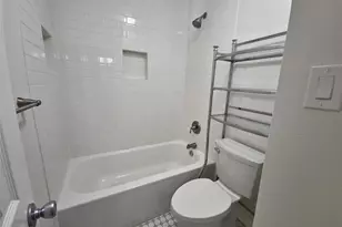 2313 Longview St, Austin, TX 78705 - Photo 9