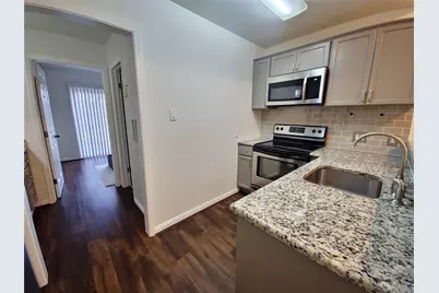 2313 Longview Street #205, Austin, TX 78705 - Photo 5