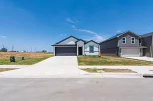 2115 Windflower Ln, Luling, TX 78648 - Photo 1