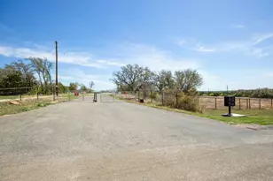 163 Robison Rd, Bertram, TX 78605 - Photo 5