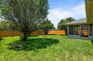 113 Hanstrom Dr, Hutto, TX 78634 - Photo 29