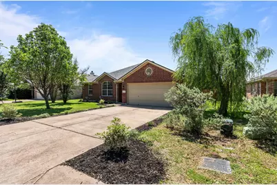 113 Hanstrom Drive, Hutto, TX 78634 - Photo 33