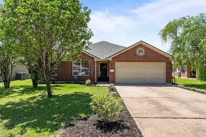 113 Hanstrom Drive, Hutto, TX 78634 - Photo 1
