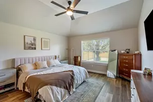 113 Hanstrom Dr, Hutto, TX 78634 - Photo 13