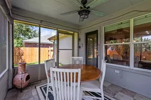 113 Hanstrom Dr, Hutto, TX 78634 - Photo 25