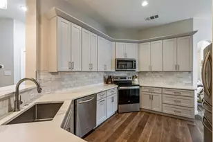 113 Hanstrom Dr, Hutto, TX 78634 - Photo 7