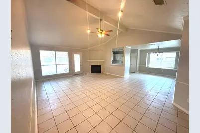 1412 Quail Run Road, Pflugerville, TX 78660 - Photo 5