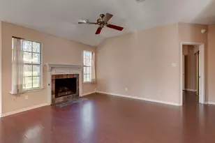 804 Canyon Bend Rd, Pflugerville, TX 78660 - Photo 9