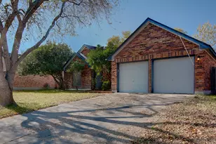 804 Canyon Bend Rd, Pflugerville, TX 78660 - Photo 3