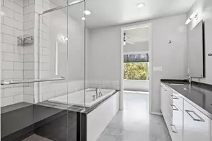2301 S 5th St, Austin, TX 78704 - Photo 23