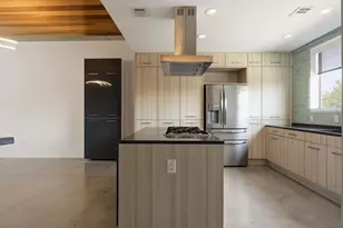 2301 S 5th St, Austin, TX 78704 - Photo 9