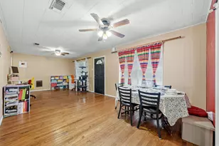 914 6th St, Blanco, TX 78606 - Photo 9
