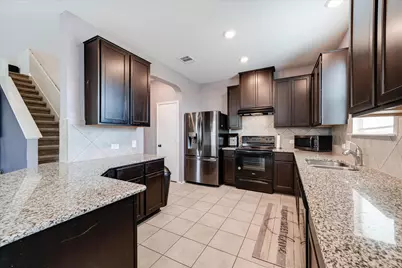 18920 Lady Bird Johnson Street, Manor, TX 78653 - Photo 9