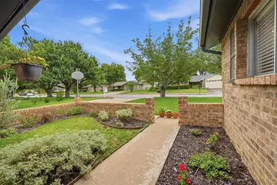304 White Wing Way, Round Rock, TX 78664 - Photo 3