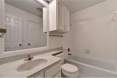 908 Poplar Street #204, Austin, TX 78705 - Photo 11