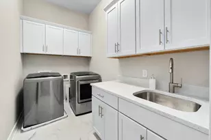 4323 Spicewood Springs Rd, Austin, TX 78759 - Photo 23