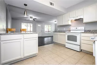 1326 Delano Street, Austin, TX 78721 - Photo 13