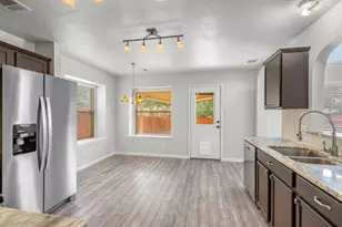 11502 Johnny Weismuller Ln, Austin, TX 78748 - Photo 11