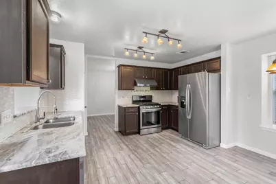 11502 Johnny Weismuller Lane, Austin, TX 78748 - Photo 9