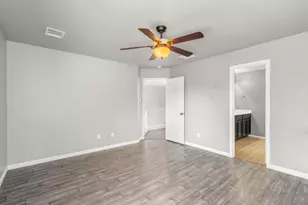11502 Johnny Weismuller Ln, Austin, TX 78748 - Photo 17