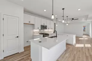 1832 Spg Mountain Cv, Georgetown, TX 78628 - Photo 5