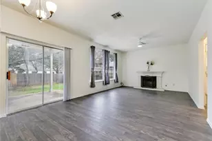 12733 Council Bluff Dr, Austin, TX 78727 - Photo 11