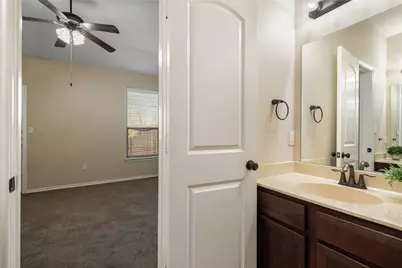 101 Creekside Villa Drive, Kyle, TX 78640 - Photo 15