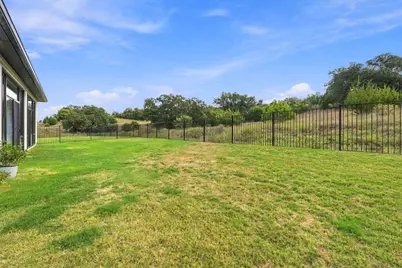 119 Cedro Blanco Cove, Liberty Hill, TX 78642 - Photo 27