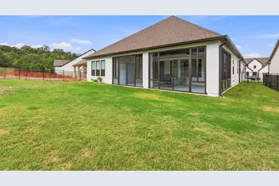 119 Cedro Blanco Cove, Liberty Hill, TX 78642 - Photo 25