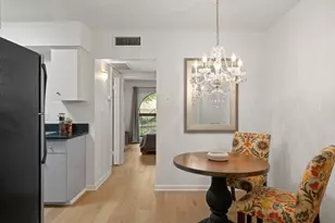 505 W 7th St, Austin, TX 78701 - Photo 5