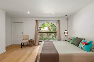 505 W 7th St, Austin, TX 78701 - Photo 9