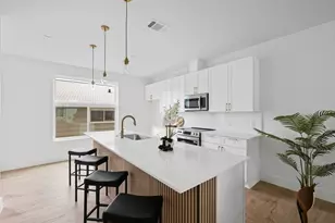 7920 Mullen Dr, Austin, TX 78757 - Photo 11
